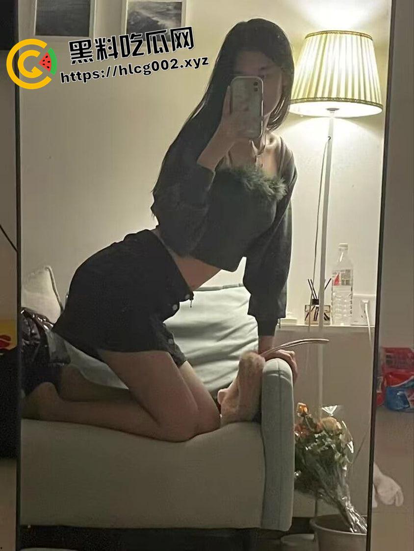 哈尔滨00后反差婊【王梓栖】实名曝光异地恋期间偷吃还录像  蕾丝眼罩情趣play 不愧是玩剧本杀的 第10张