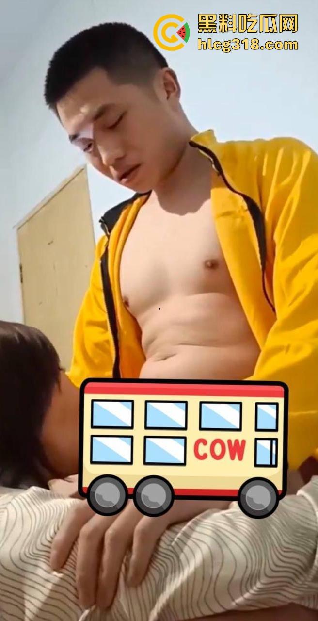 新型职业美团外送男模，下单急到加小费可满足性欲，180黑皮体育生为你服务，都发展成这样了吗？  第2张