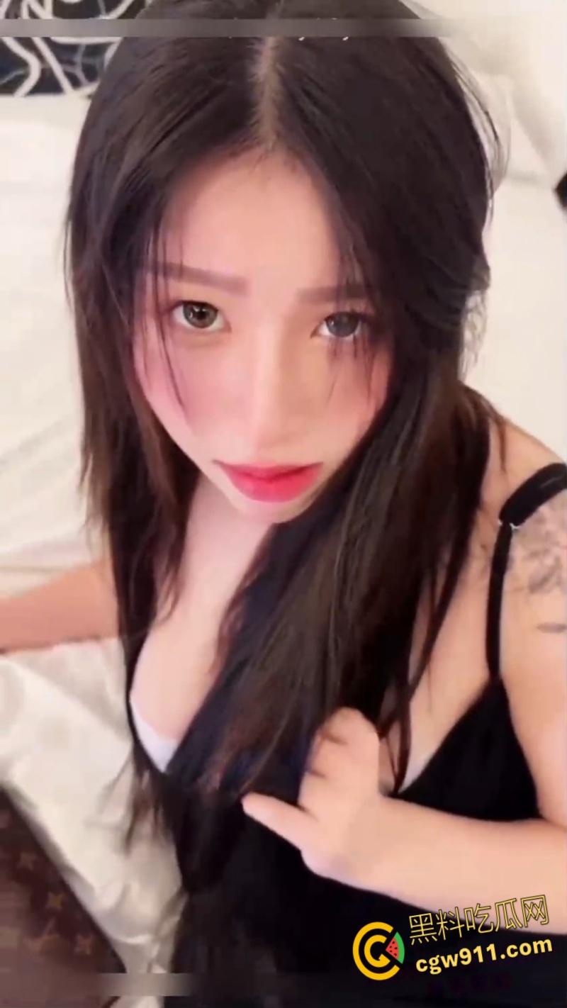 性感巨乳包臀裙女房东，羞辱我给不起房租，直接暴力强推母狗，无套玩弄白虎嫩穴，微胖身材肏太舒服了！  第2张