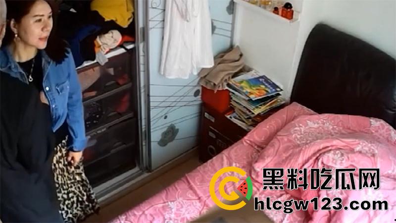 史上最强真实父女乱伦，已婚女儿照顾痴呆父亲，竟然吃鸡女上位尽孝，完胜岛国乱伦剧情！  第1张