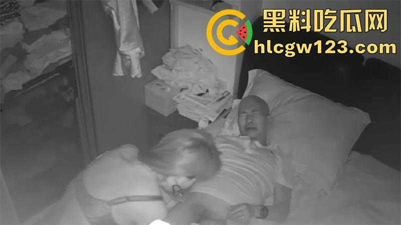 史上最强真实父女乱伦，已婚女儿照顾痴呆父亲，竟然吃鸡女上位尽孝，完胜岛国乱伦剧情！  第6张