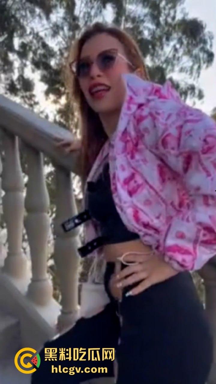 国外情色网红【KattyBlake】南美洲旅游吃鸡露出 打卡瓜塔佩巨岩 公然活春宫事件 第12张 国外情色网红【KattyBlake】南美洲旅游吃鸡露出 打卡瓜塔佩巨岩 公然活春宫事件 第12张