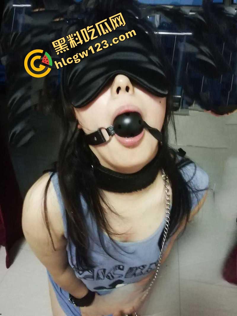 深圳外企行政经理【李妍】穿情趣内衣边口交边自慰，逼屁眼全塞满，两个洞都装不下欲望了！  第8张