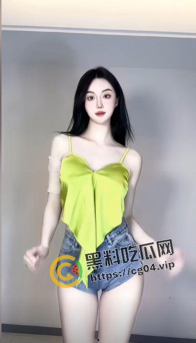 抖音百万粉丝博主【丁姐】断更一年 疑似下海 这一行卷到这种程度了吗 还是当博主很难挣钱了 第5张 抖音百万粉丝博主【丁姐】断更一年 疑似下海 这一行卷到这种程度了吗 还是当博主很难挣钱了 第5张