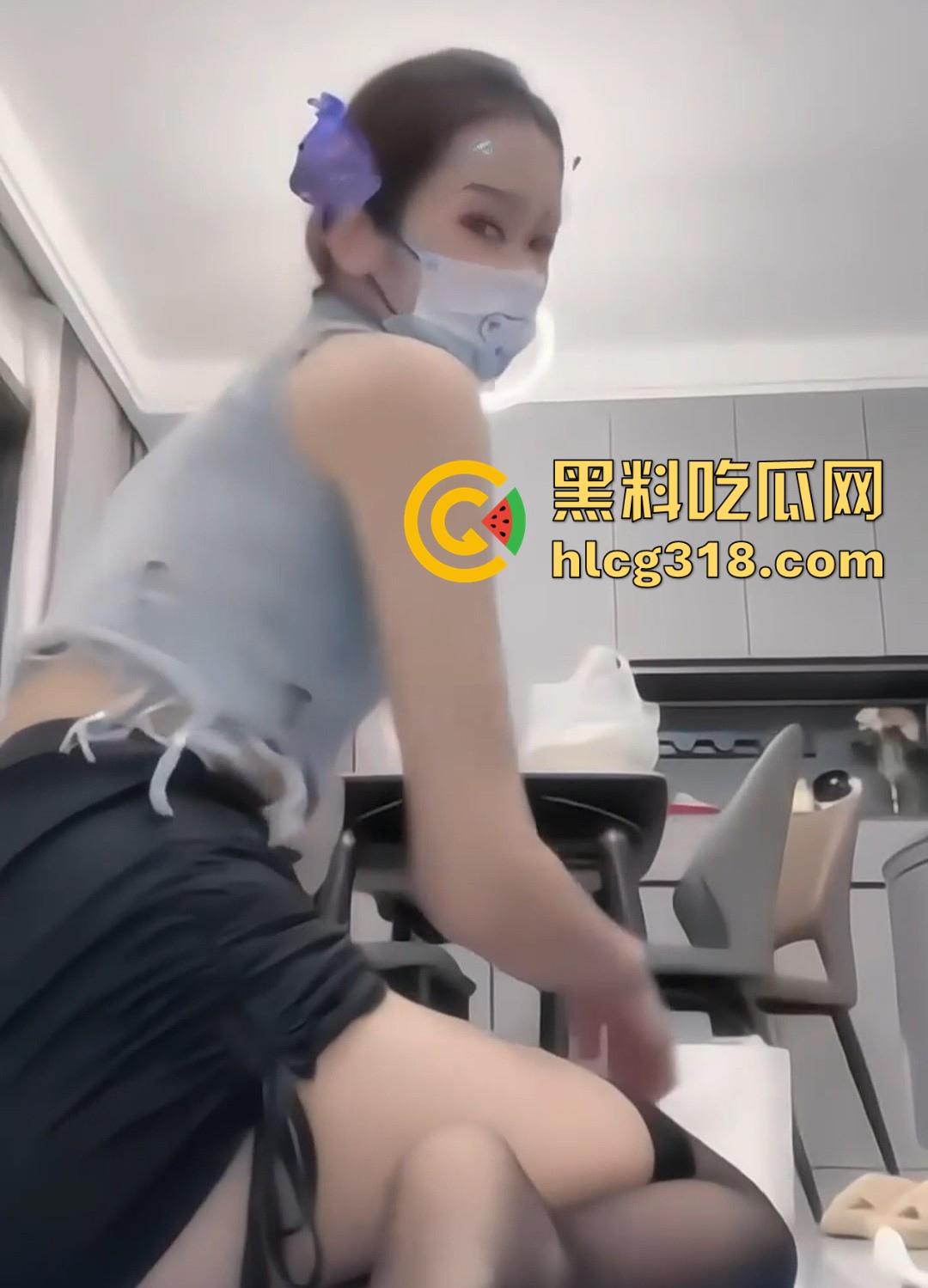 抖音性感网红【安婧】裸聊视频流出！情趣内衣轮番上阵，蹶翘臀掰逼自慰，淫骚到炸！  第5张