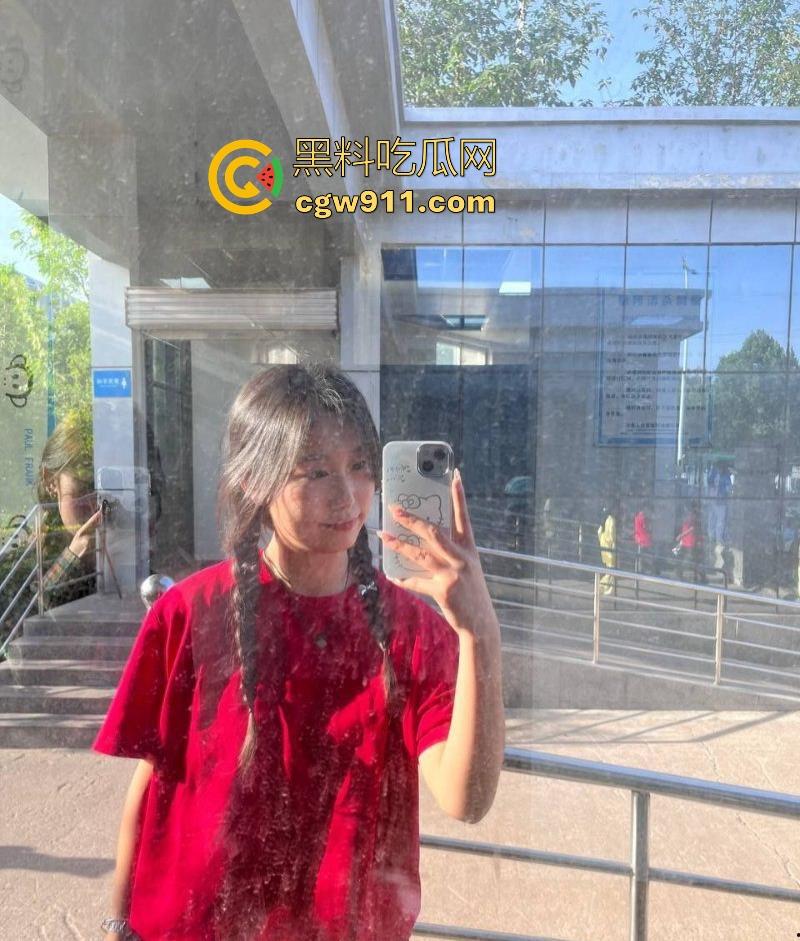 不是哥们!早知道这样我也玩原神啊!涉世未深清纯少女线下被游戏搭子后入猛操,小编现在就去下载! 第5张 不是哥们!早知道这样我也玩原神啊!涉世未深清纯少女线下被游戏搭子后入猛操,小编现在就去下载! 第5张