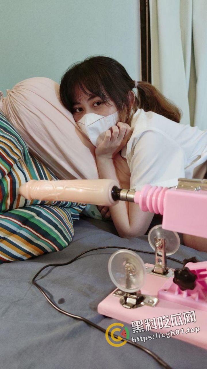 顶流网黄【奶咪】早期罕见露脸视频 炮机怒怼肛门 绝顶高潮痉挛  第2张