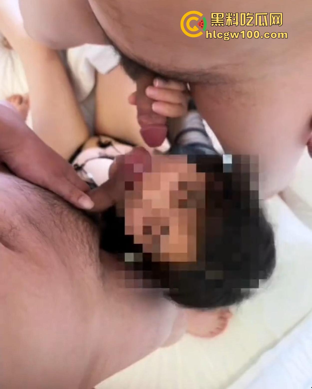 深圳罗湖换妻神人『fordr』高铁露出预热，酒店变身榨汁机，边吃老公鸡巴边被单男狂插，这骚嘴输出真顶！  第7张