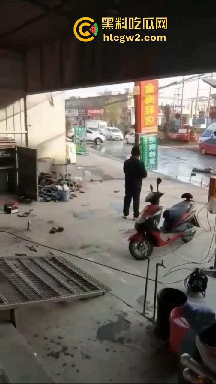 河北保定一女子因老公背叛情绪失控 开车将小三反复碾压致死 人都扁了 第8张 河北保定一女子因老公背叛情绪失控 开车将小三反复碾压致死 人都扁了 第8张