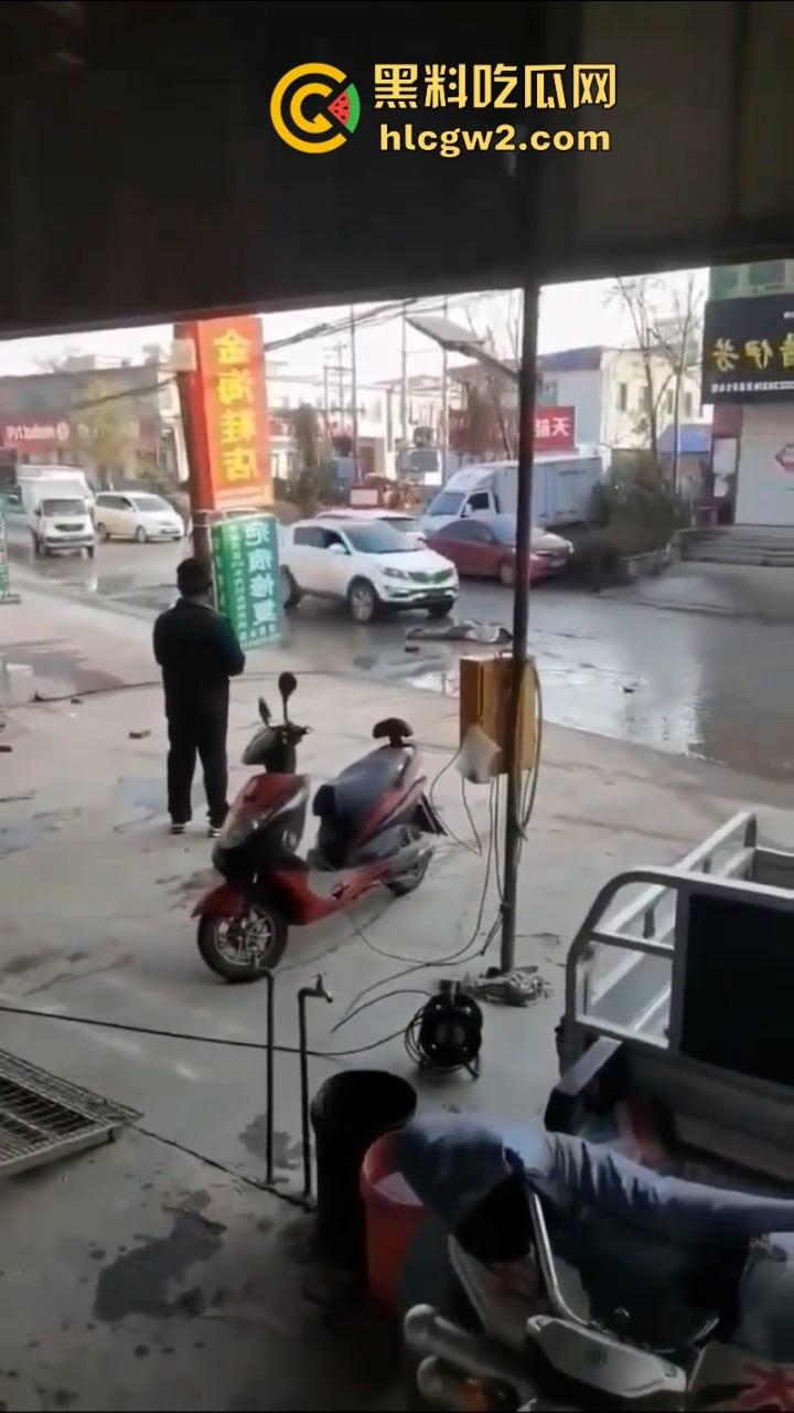 河北保定一女子因老公背叛情绪失控 开车将小三反复碾压致死 人都扁了 第9张 河北保定一女子因老公背叛情绪失控 开车将小三反复碾压致死 人都扁了 第9张