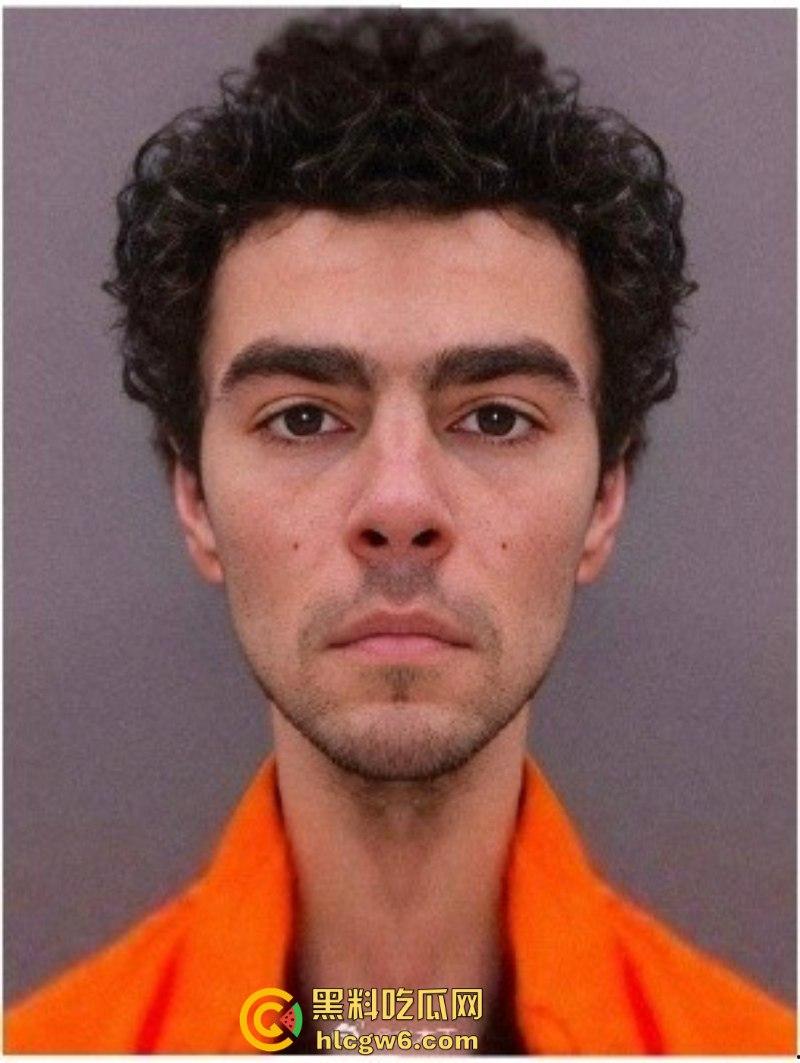 刺杀医保巨头勇敢哥【路易吉】被引渡纽约 机场路透成美图大赏 囚服都穿出了高定感  第19张