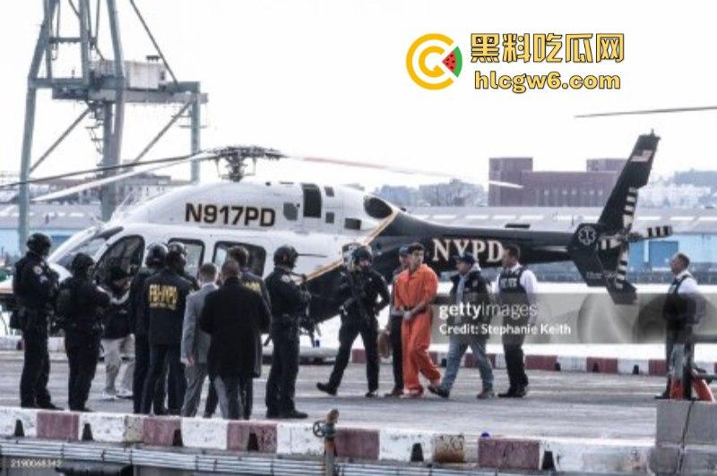 刺杀医保巨头勇敢哥【路易吉】被引渡纽约 机场路透成美图大赏 囚服都穿出了高定感  第20张