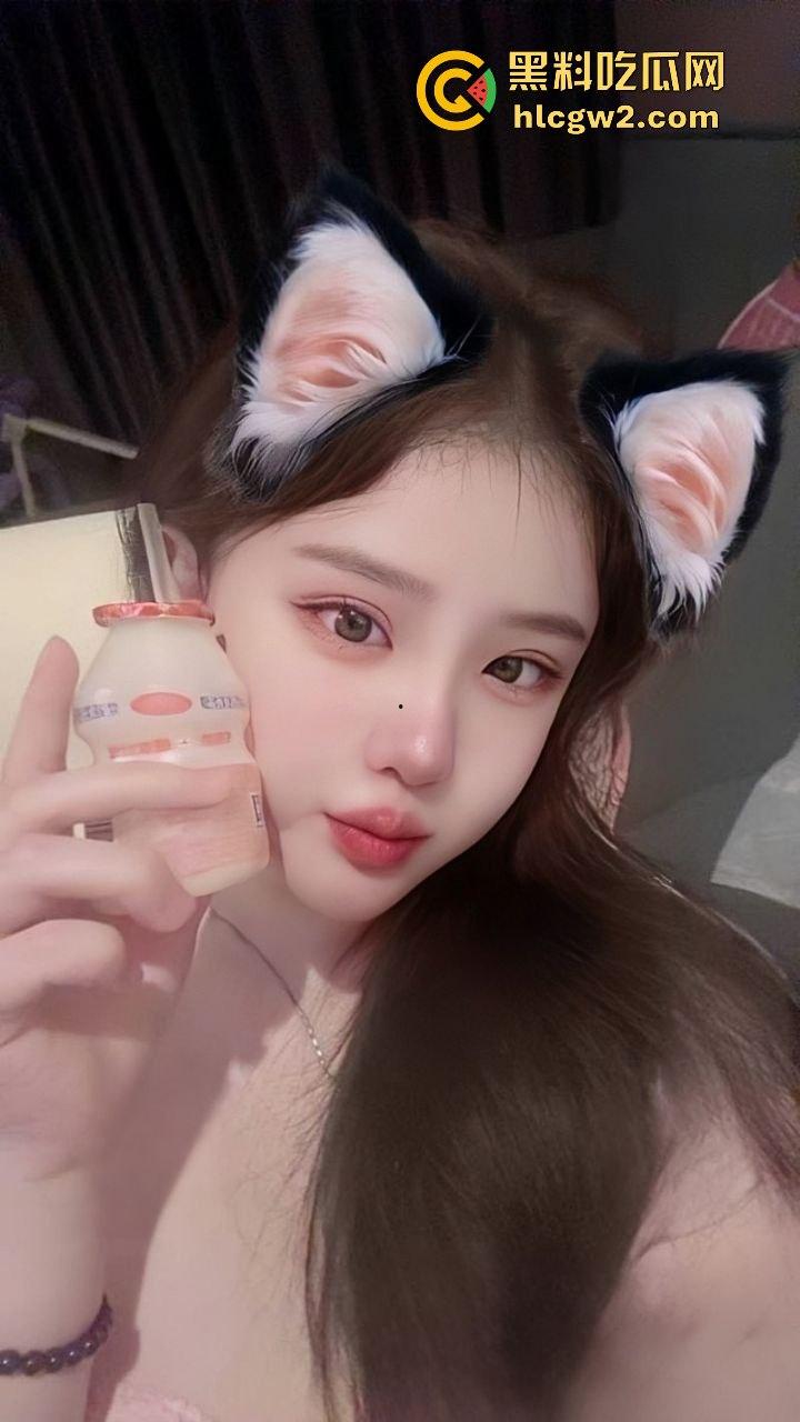 抖音顶级巨乳颜值少女【小妍】大尺度自慰视频外流 甜美外表下骚到炸裂，私密定制全网疯传！  第7张