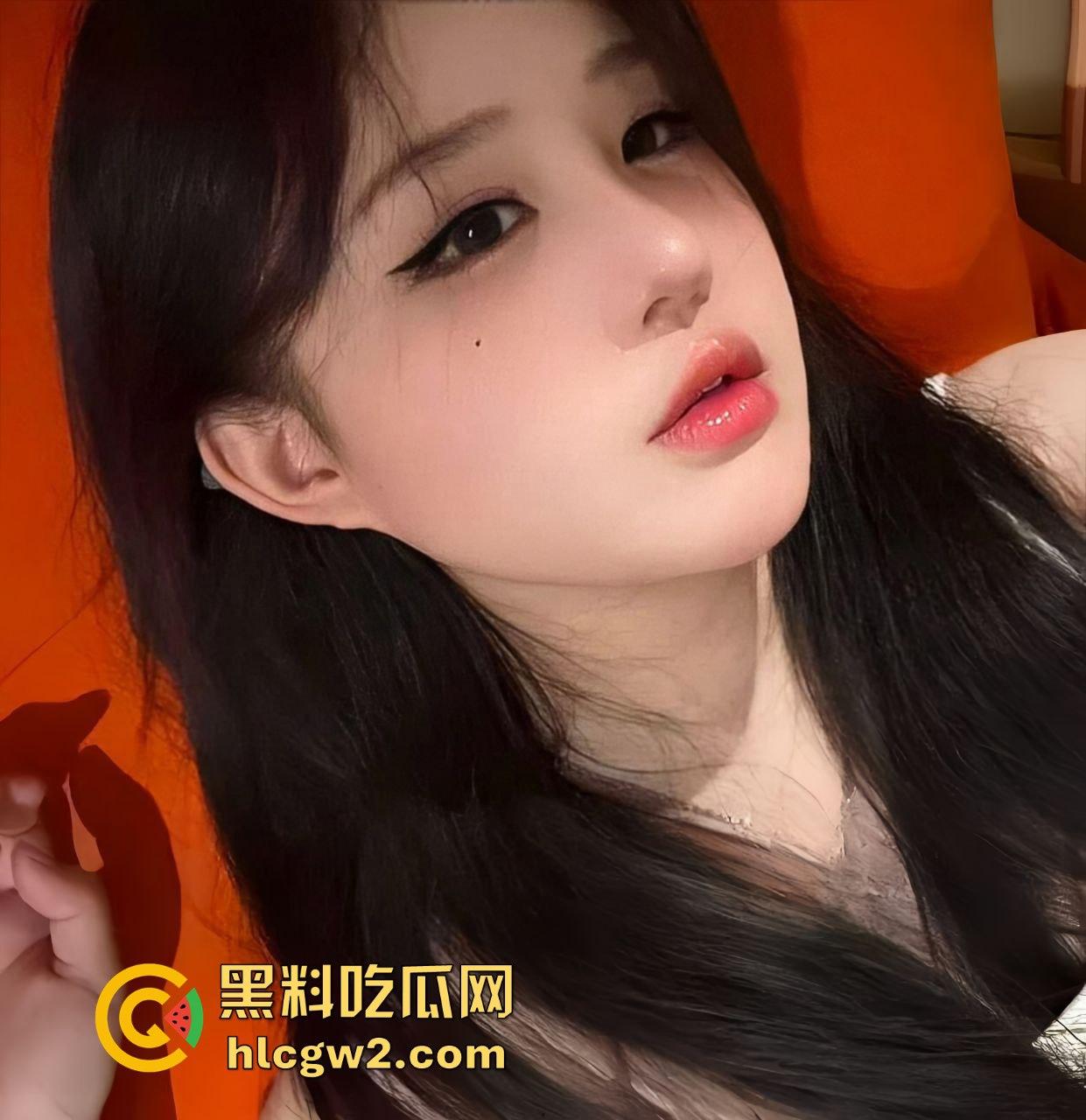 抖音顶级巨乳颜值少女【小妍】大尺度自慰视频外流 甜美外表下骚到炸裂，私密定制全网疯传！  第12张