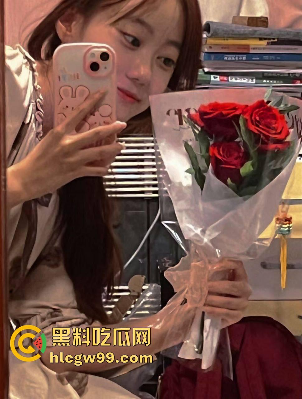 山东烟台学生妹【田诺怡】云盘泄密,曲曲式啪啪全纪录,口交足交样样精通,被男友爆操内射送进国产区! 第3张 山东烟台学生妹【田诺怡】云盘泄密,曲曲式啪啪全纪录,口交足交样样精通,被男友爆操内射送进国产区! 第3张