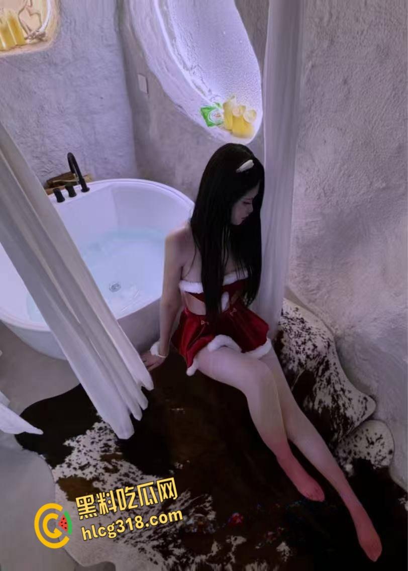 西藏大学甜美学生妹【李明真】,被男友曝光大量不雅照,天生母狗圣体反差十足! 第7张 西藏大学甜美学生妹【李明真】,被男友曝光大量不雅照,天生母狗圣体反差十足! 第7张