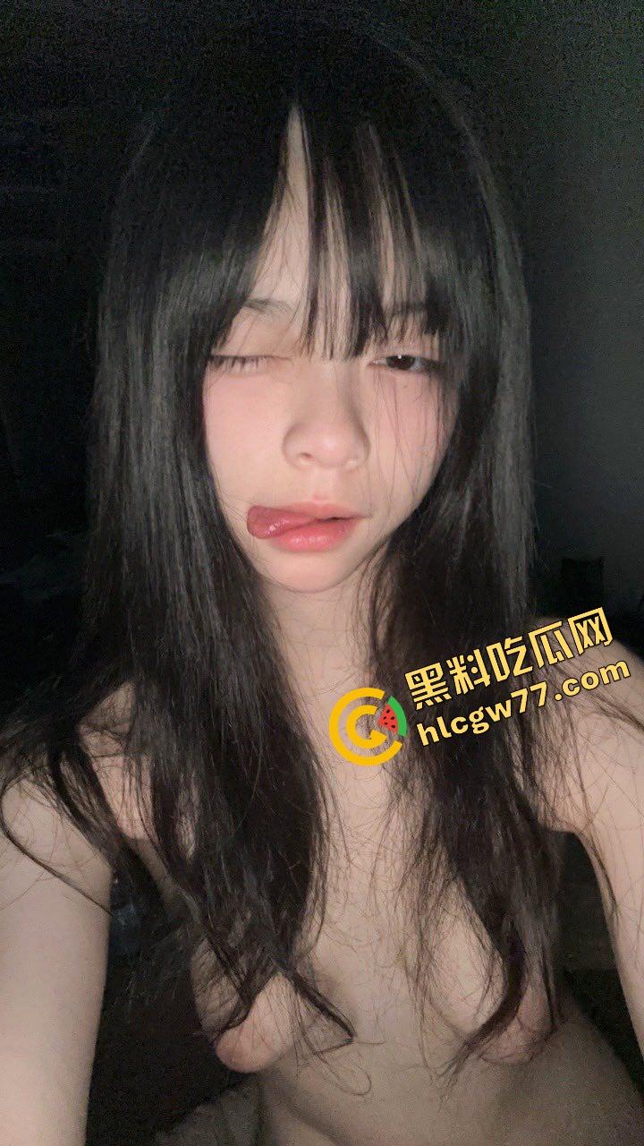 外表卡哇伊，内里母狗命，合肥女高『娜美』撅屁股掰嫩穴，被小哥操成奶子缩水狗，反差贼他妈顶！  第13张