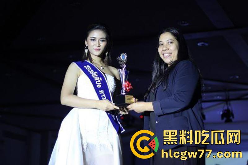 泰国劲爆双飞事件,极品身材学生妹合体卖淫,一顿饭钱就能体验,自拍视频流出! 第3张 泰国劲爆双飞事件,极品身材学生妹合体卖淫,一顿饭钱就能体验,自拍视频流出! 第3张