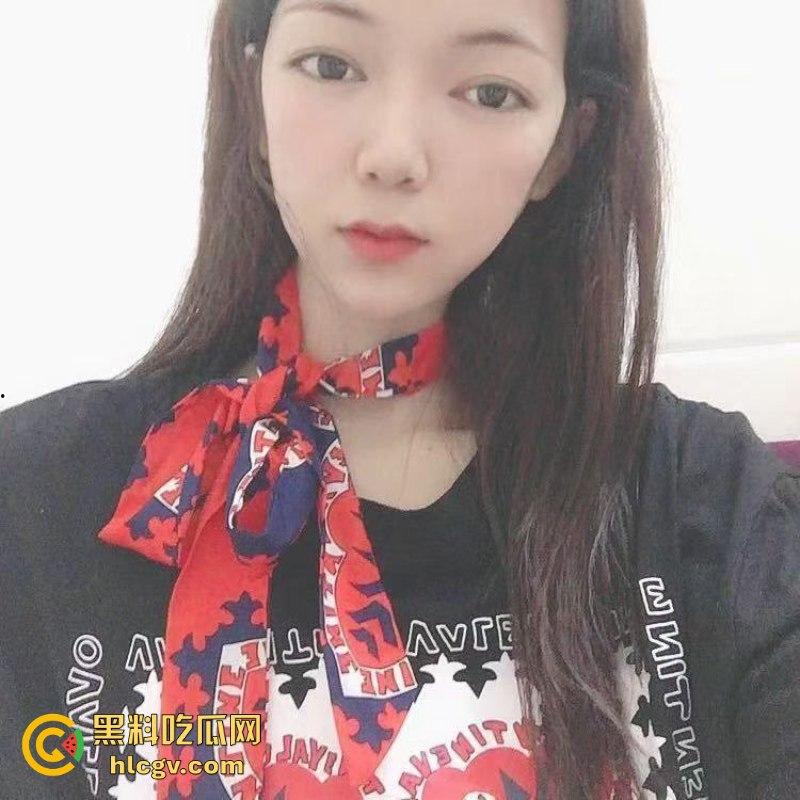 马来西亚博士巨乳反差美女 不雅视频流出 圆润双峰勾人心神 粉嫩乳头奶香四溢  第3张