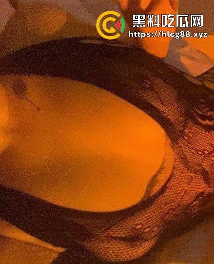 北京农业大学学生妹【梁玮琪】放学就找男友吃鸡啪啪 在学校还给男友拍骚照 不雅视频和照片遭泄露！  第11张