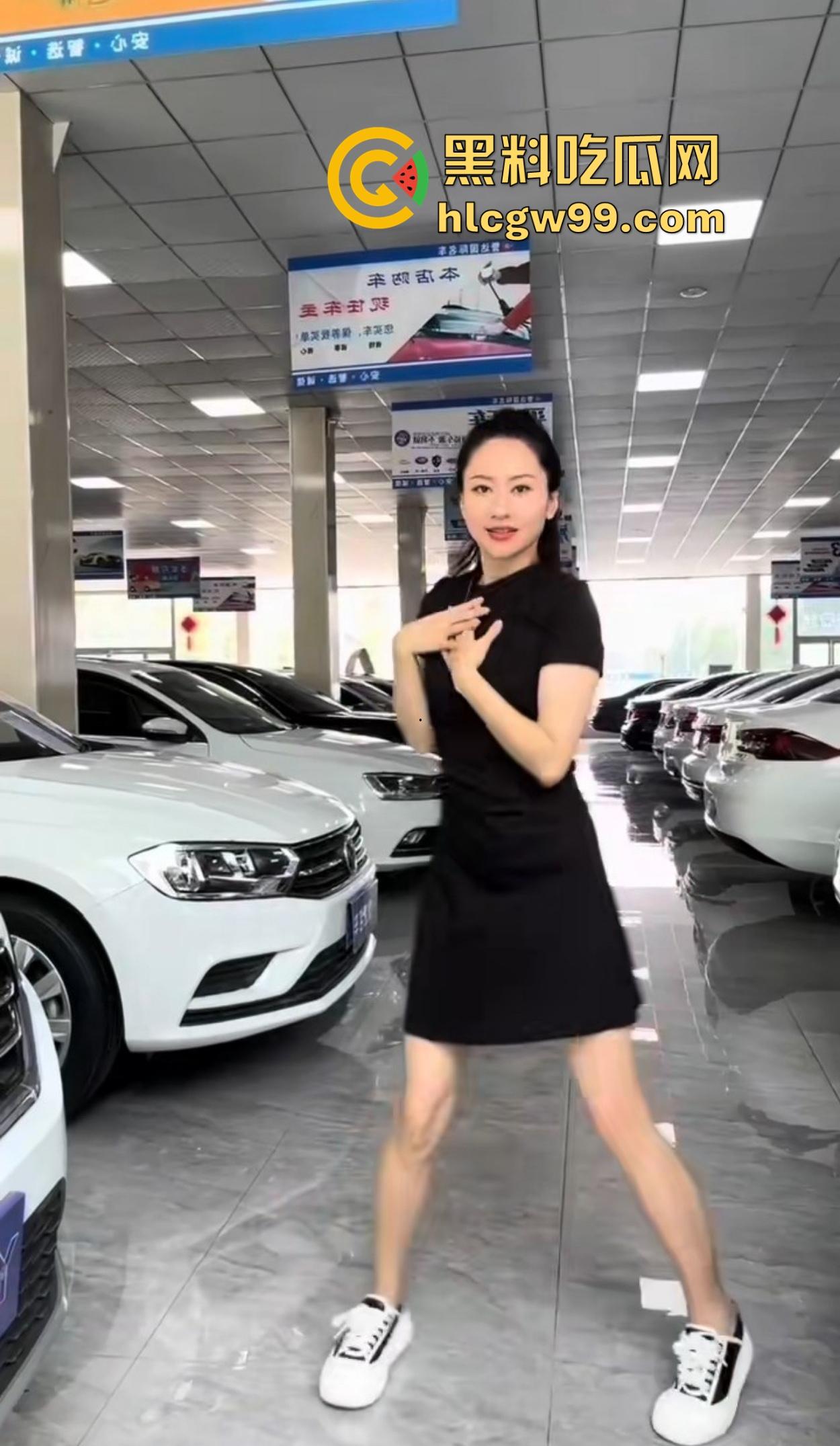 郑州卖车女主播一跳成名 跳绳甩胸直播卖二手车 胸甩得快飞出来了 粉丝看车还是看胸？  第9张