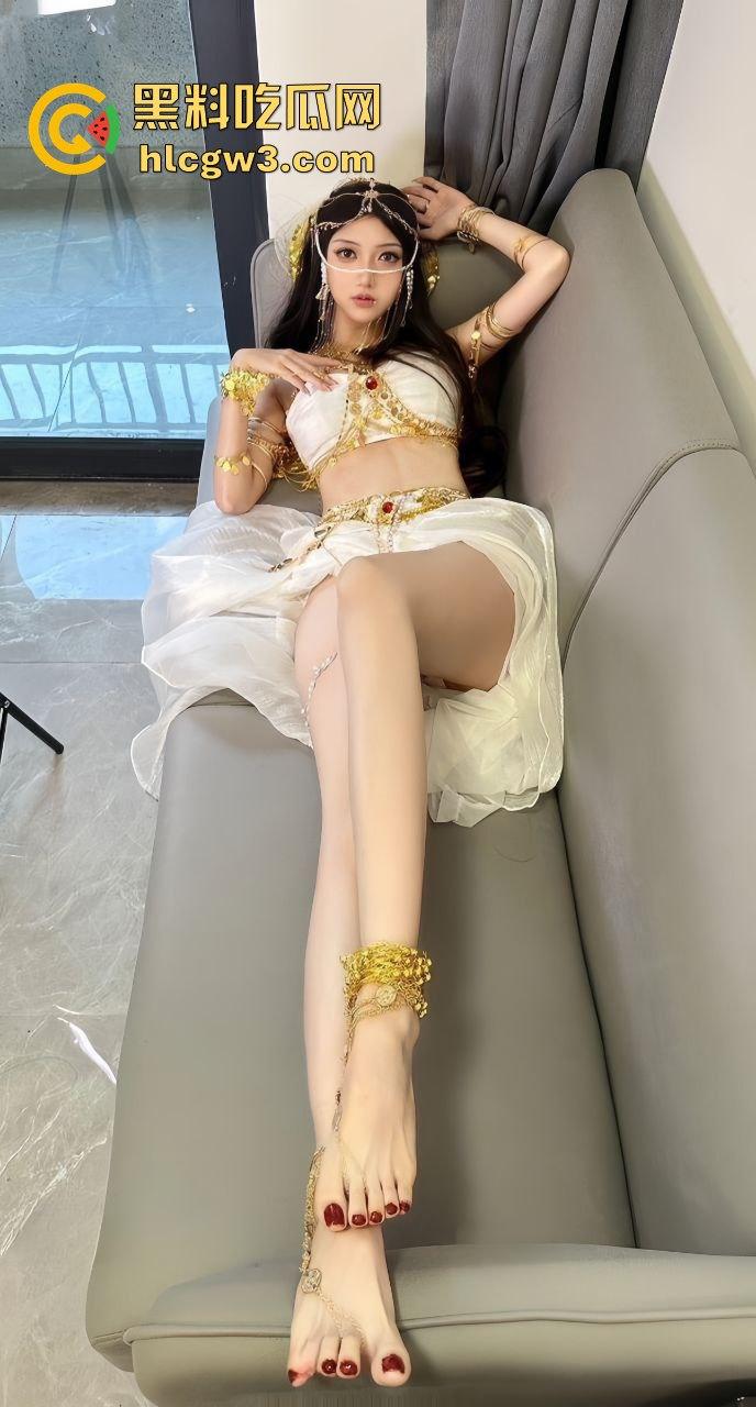 『魔法少女瓦尔基里』完美身材反差付费福利新题材流出！两个极品脸蛋互操淫水四溅，娇喘淫叫中难辨雌雄！  第9张