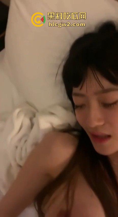 南京楼盘销售妹『吴佳怡』心甘情愿被潜规则！为了卖房主动吃鸡吧，小婊子为了能当销冠卖房卖到送逼！  第6张