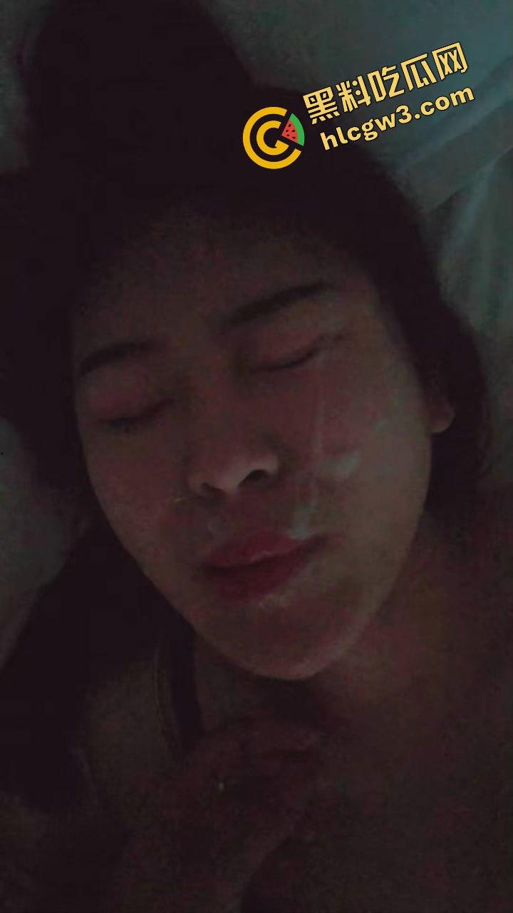 广州东莞已婚骚贱小少妇『何春颖』与老公户外厕所偷偷后入 捆绑黑丝性爱!独家流出! 第6张 广州东莞已婚骚贱小少妇『何春颖』与老公户外厕所偷偷后入 捆绑黑丝性爱!独家流出! 第6张