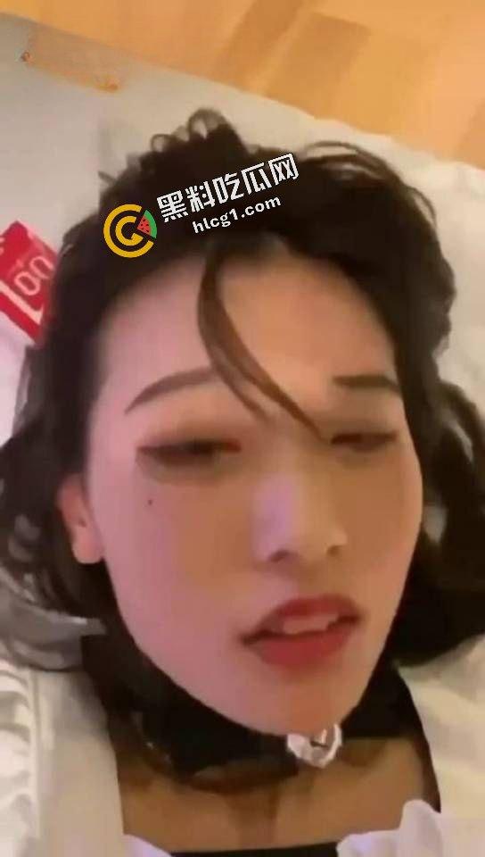 成都师范学院『吴莹羽』巨骚母狗 叫声可射 与纹身多金男友性爱视频流出 第5张 成都师范学院『吴莹羽』巨骚母狗 叫声可射 与纹身多金男友性爱视频流出 第5张