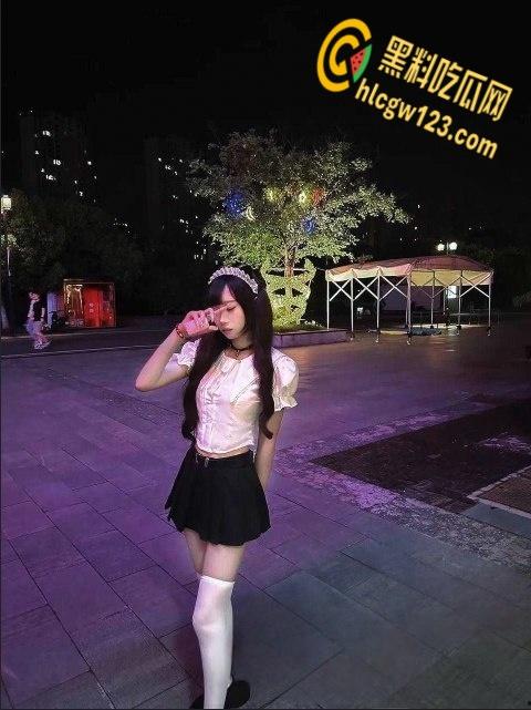 成都中医大学【曹茵】，外表清纯可爱，到了床上竟然如此淫荡 !  第1张