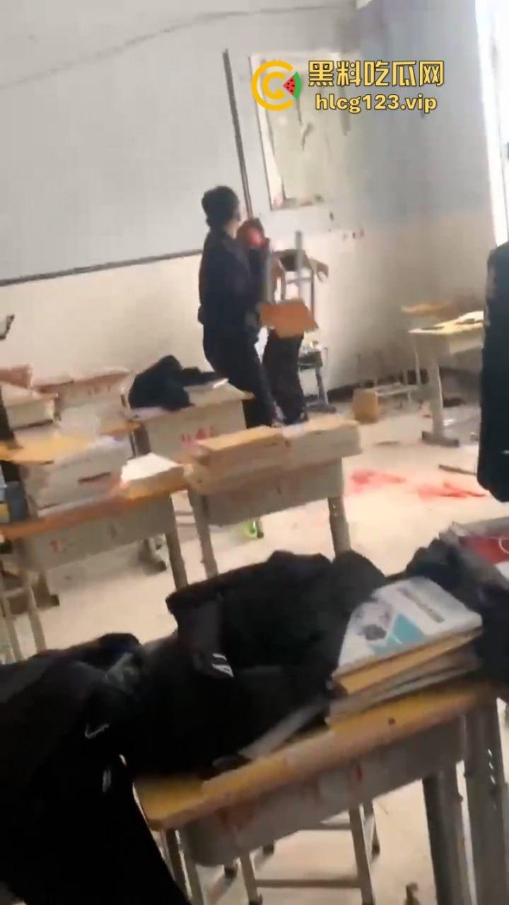 校园阴影！河南鹤壁技师学院暴力血腥打人视频传出  恶魔必须曝光！！！ 第3张