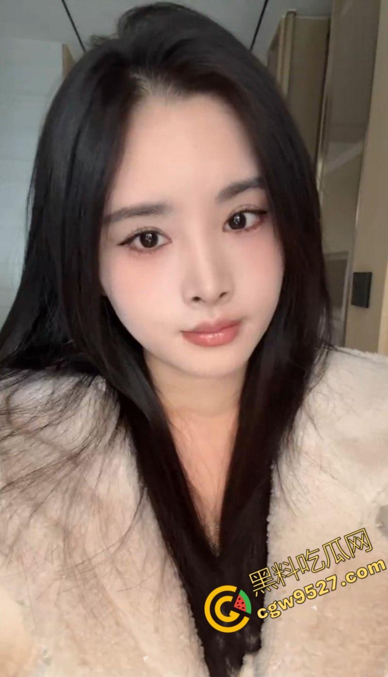 川渝魅惑名媛薛佳容的堕落之路！无套承欢后惨遭无情抛弃，心机婊沦为全网笑柄  第1张