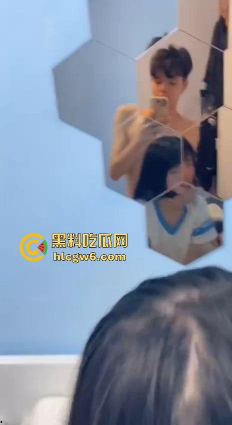 广东职业学校校花【刘萱萱】被校男友强制后入视频遭曝光,蜂腰翘臀卡哇伊,反差人格喜欢被调教。 第3张 广东职业学校校花【刘萱萱】被校男友强制后入视频遭曝光,蜂腰翘臀卡哇伊,反差人格喜欢被调教。 第3张