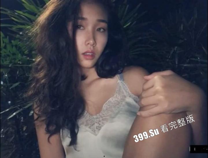 新加坡名模Nasha Quek被狗狗姿势狂抽猛送~呻吟声7分钟不间断~分手后不雅片遭流出疯传  第5张