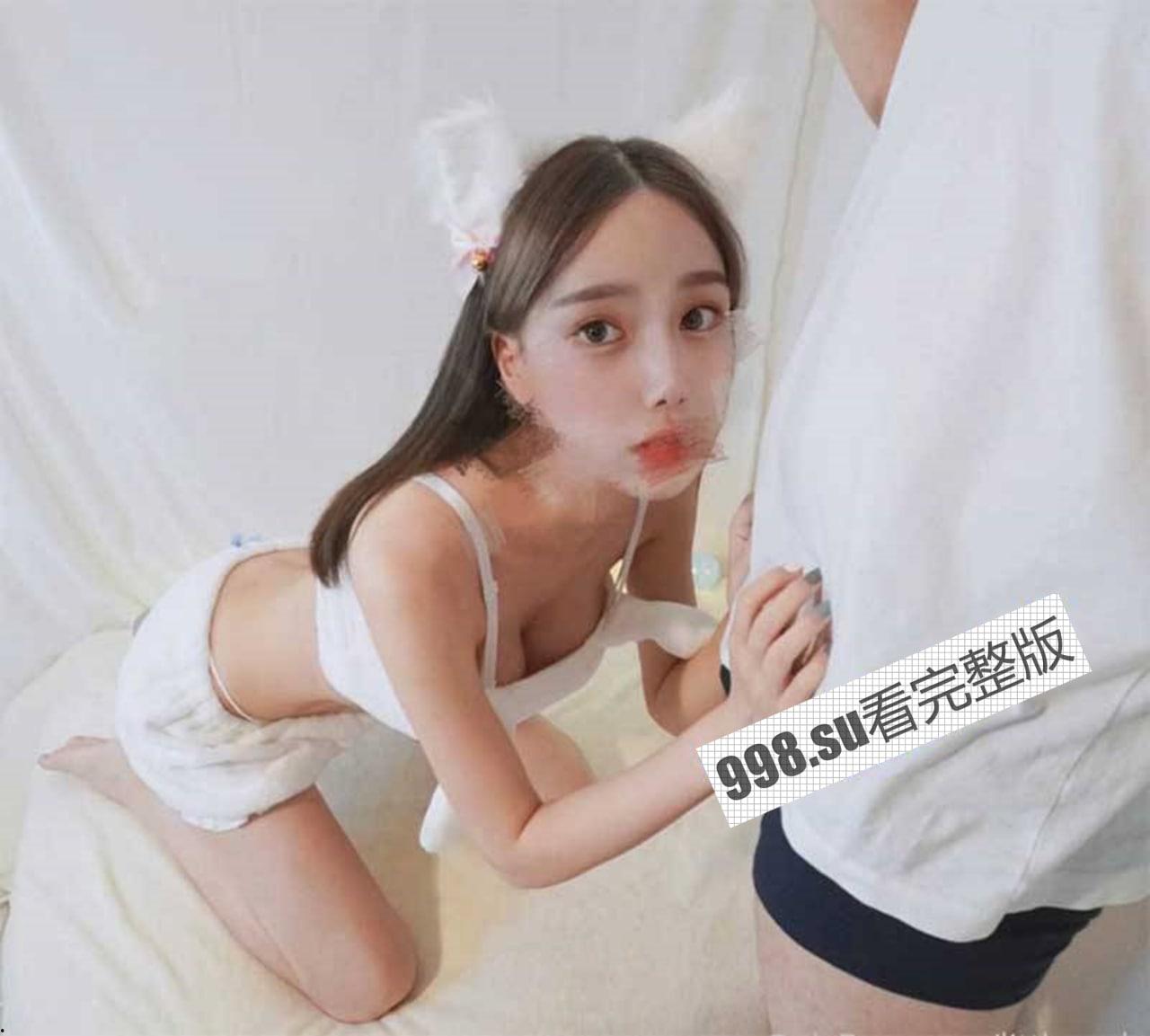 Onlyfans 极品白虎女神 little_sula 最新付费福利视频流出  第6张