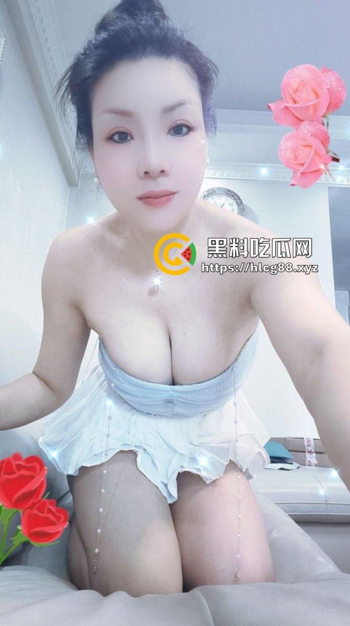 深圳龙岗东三村嫖客排队操嫩逼名鸡，扫街大神偷拍炸场，帽子叔叔硬着来抓！  第3张