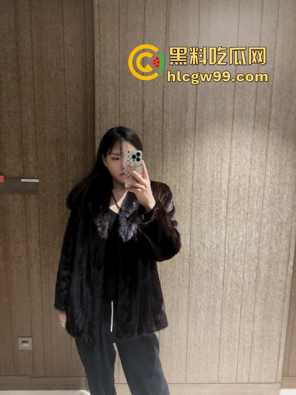 南京酒吧骚货『李北北』点神龙套今晚逼随酒走，闺蜜都能捎上双飞服务，狗都不舔的生化母体！独家真实曝光！  第9张