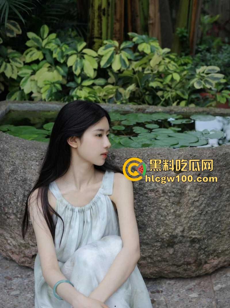 中央戏剧学院外围女【圈圈】特斯拉车震直播，主动送炮邀请群友内射骚穴，被操哭展现母狗本色！  第4张