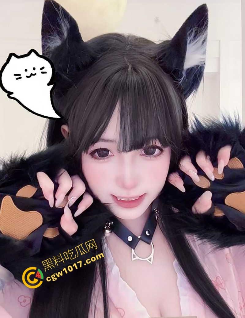 四川德阳回族少女【马佳鑫】不雅视频横扫网络！黑丝高跟风骚无比，跪舔深喉口爆吞精，高潮无限回味！  第1张