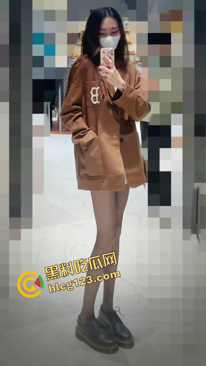 上海外国语大学的丁雪瑛白天是校花，晚上却是金主性奴！反差淫荡视频流出，全程被操到崩溃！  第3张