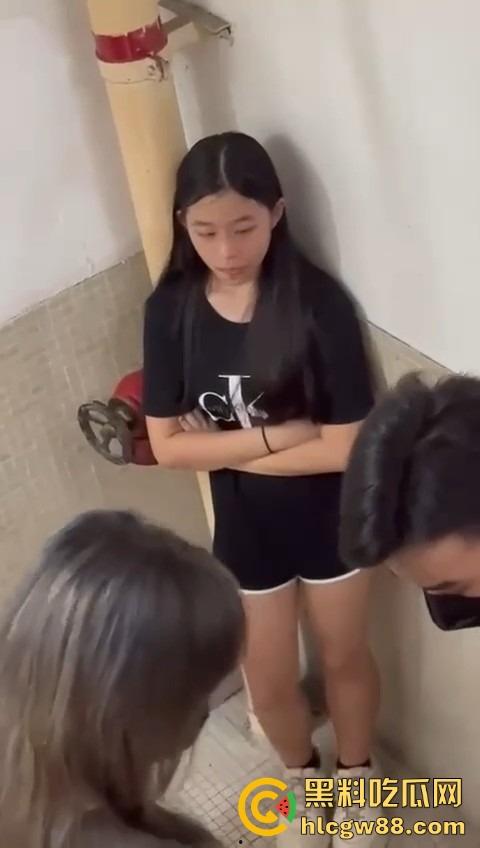 香港少女遭童党围殴，被十几人包围狂扇耳光，事隔半年才敢报警，霸凌太嚣张了吧？  第6张