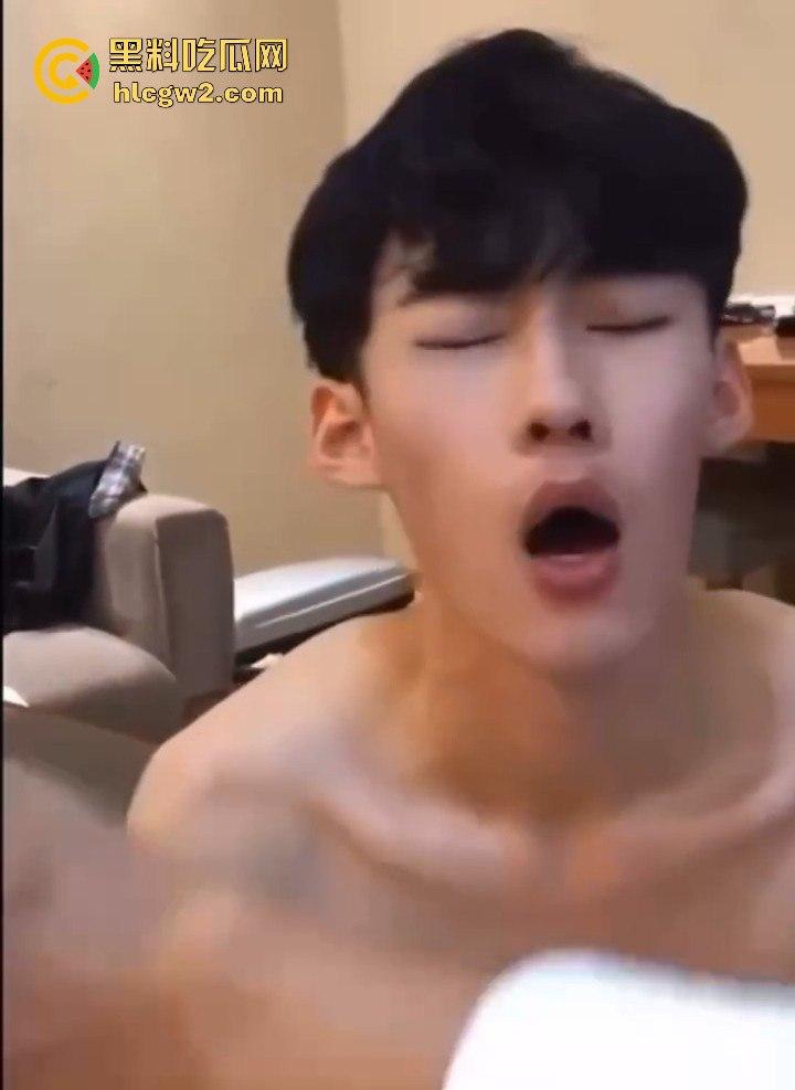 南京男子【吕彦逸】甘当狗10年,爆菊换来秦淮河畔600万豪宅,这条赛道真特么牛逼! 第9张 南京男子【吕彦逸】甘当狗10年,爆菊换来秦淮河畔600万豪宅,这条赛道真特么牛逼! 第9张