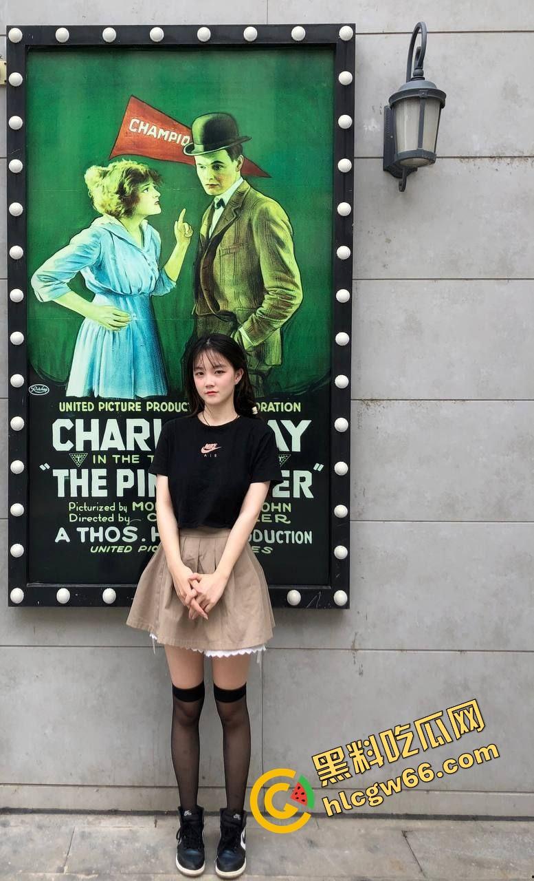 邯郸母狗『赵惠淼』穿汉服装清纯骗感情,背着男友偷肏被操上瘾,红黑开档丝袜跪舔口爆中出爽翻天! 第3张 邯郸母狗『赵惠淼』穿汉服装清纯骗感情,背着男友偷肏被操上瘾,红黑开档丝袜跪舔口爆中出爽翻天! 第3张