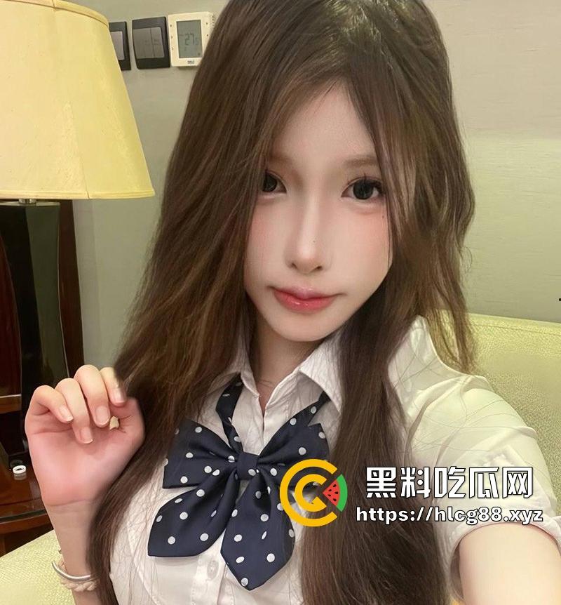 广东职业技术学院19岁母狗【李颖莹】清纯反差婊粉嫩馒头逼 大尺度裸舞用笔自慰视频调教 很有撸点! 第2张 广东职业技术学院19岁母狗【李颖莹】清纯反差婊粉嫩馒头逼 大尺度裸舞用笔自慰视频调教 很有撸点! 第2张