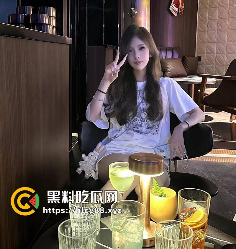 广东职业技术学院19岁母狗【李颖莹】清纯反差婊粉嫩馒头逼 大尺度裸舞用笔自慰视频调教 很有撸点! 第8张 广东职业技术学院19岁母狗【李颖莹】清纯反差婊粉嫩馒头逼 大尺度裸舞用笔自慰视频调教 很有撸点! 第8张