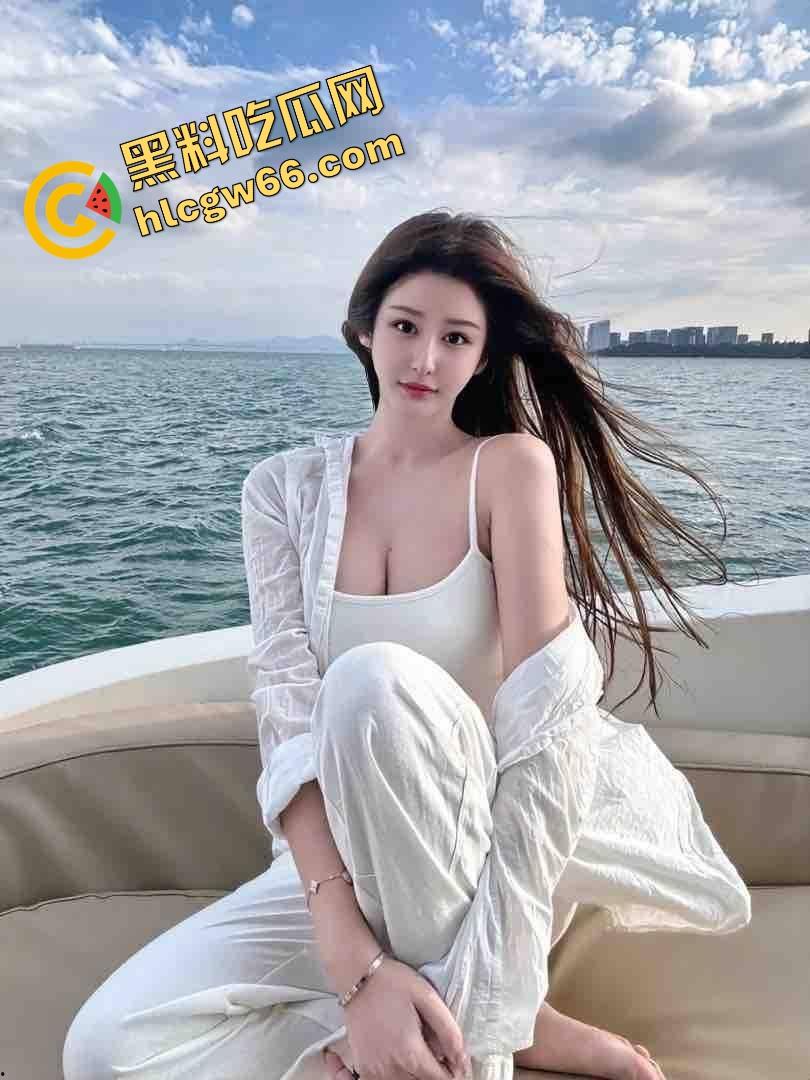 女友出去买东西操她闺蜜,卫生间爆干白虎骚货,边喷水边自拍,操完才慌会不会被发现? 第1张 女友出去买东西操她闺蜜,卫生间爆干白虎骚货,边喷水边自拍,操完才慌会不会被发现? 第1张