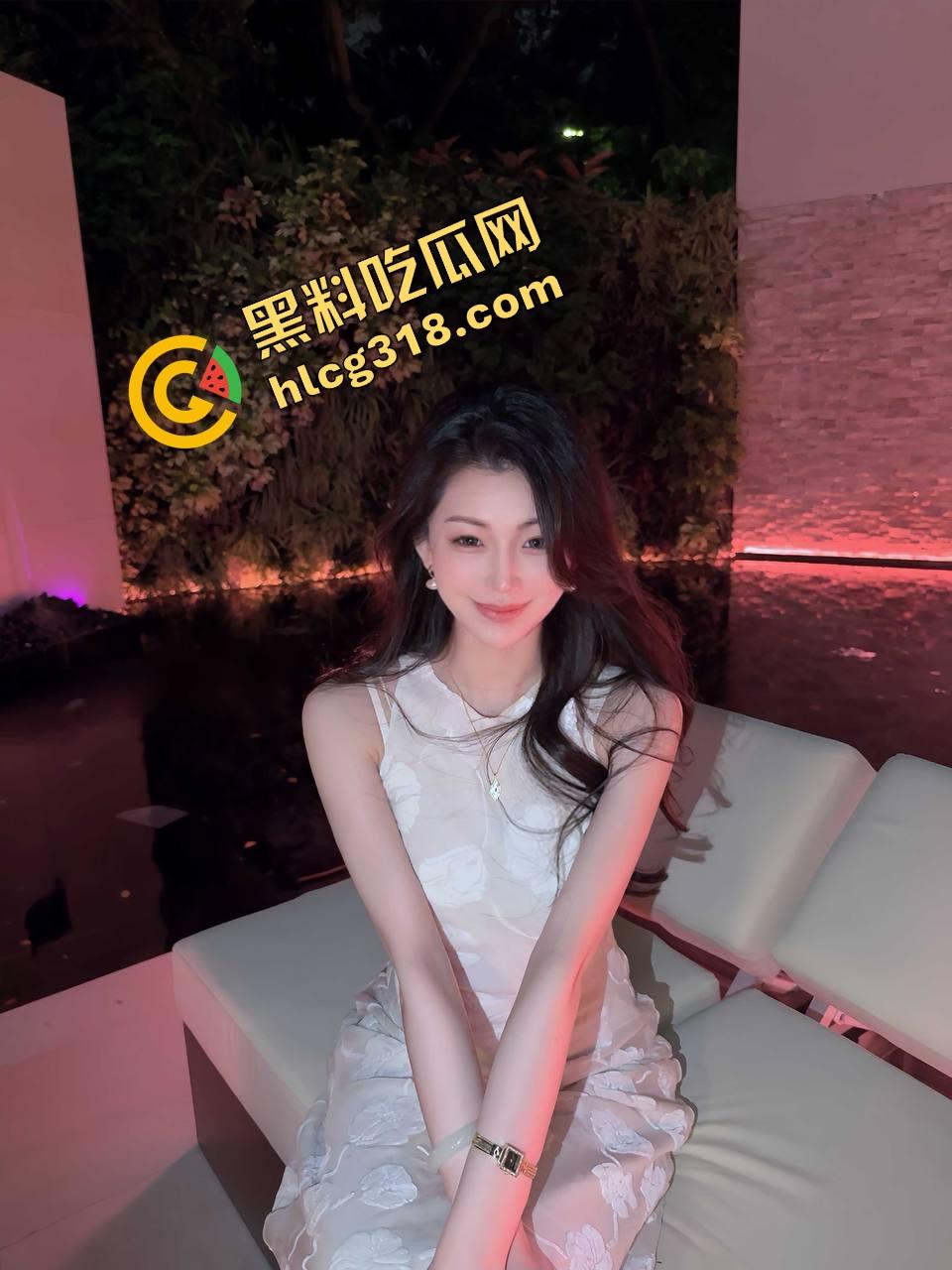 加州留学生『钱兮娜』被满身性病黑屌狂操到失魂，骚逼淫水喷泉炸裂，这么恶心鸡巴也舔得嗨，这很难评！  第1张