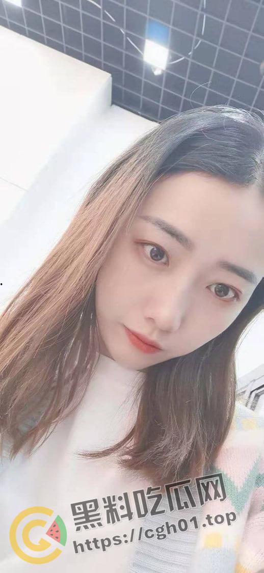 浙江嘉兴少妇【冯敏然】离婚后背着现任又去找前夫 最喜欢做口活 骚到没边  第1张