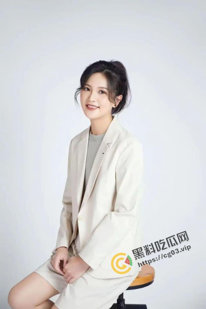 桐乡 男子因纠纷行凶 用榔头猛烈锤击美女律师头部  当场被制服 第1张