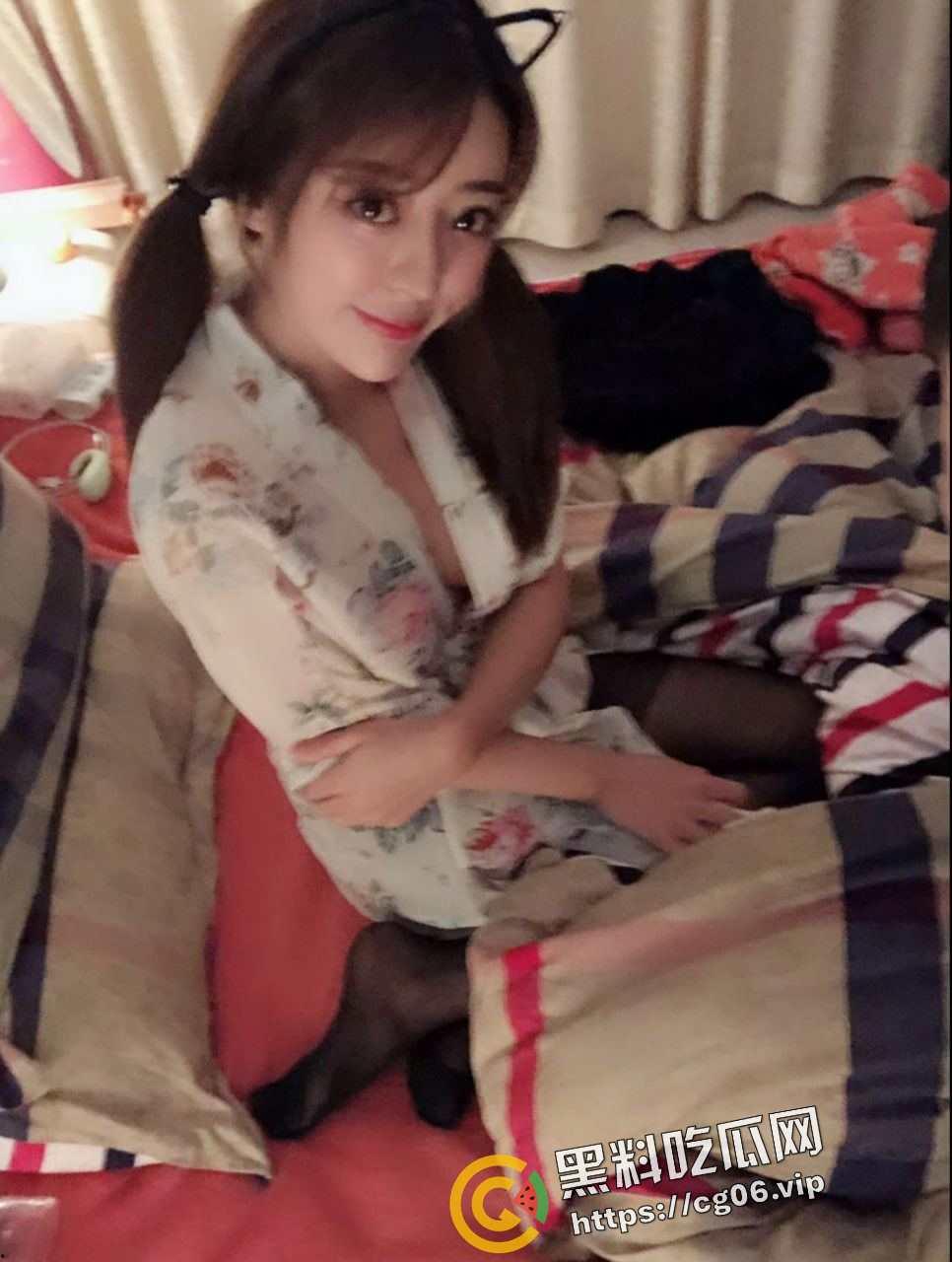 沧州绝色美女 小佟丽娅 私密视频流出 脂白如雪 妖娆无比 这下不用ai换脸了 佟丽娅都没你骚  第6张